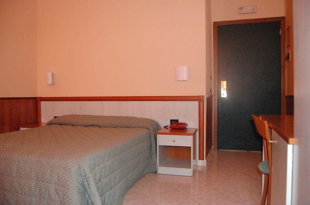 Hotel Laurence Rome Luaran gambar
