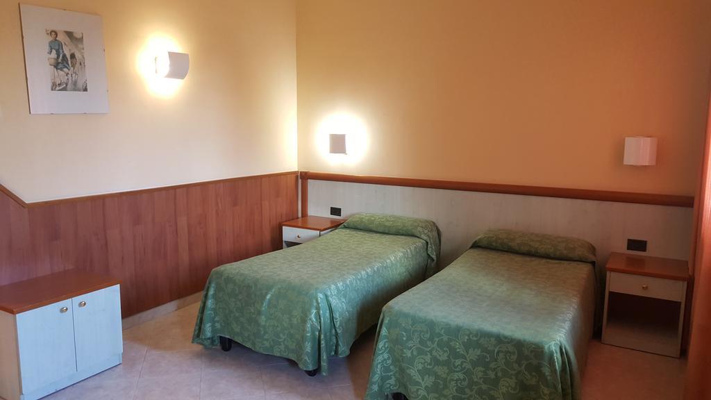 Hotel Laurence Rome Luaran gambar