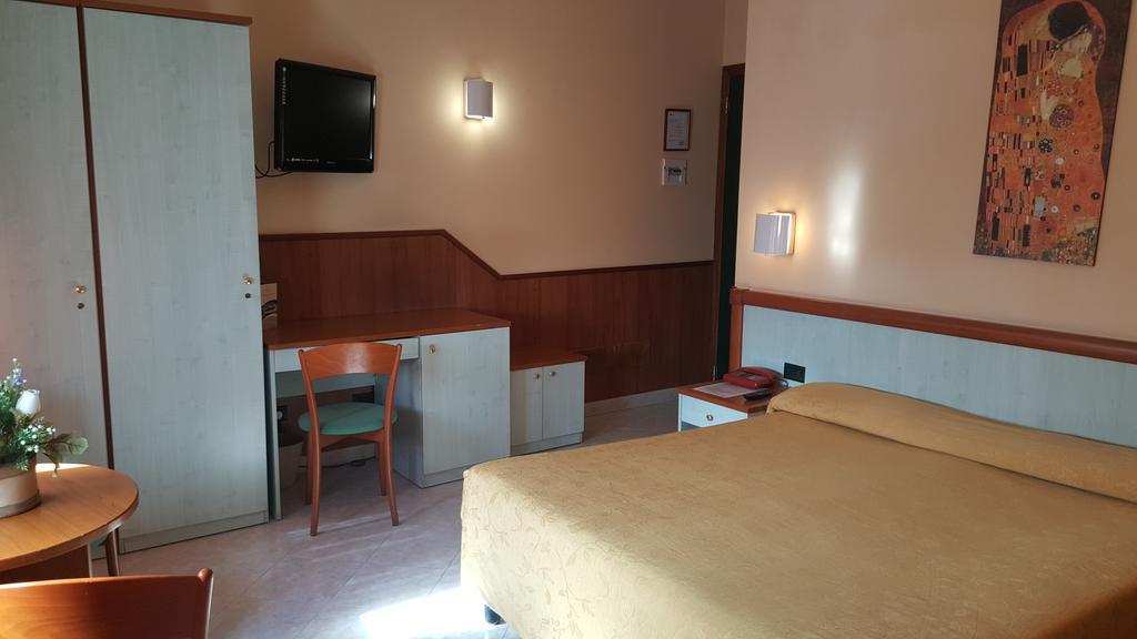 Hotel Laurence Rome Luaran gambar