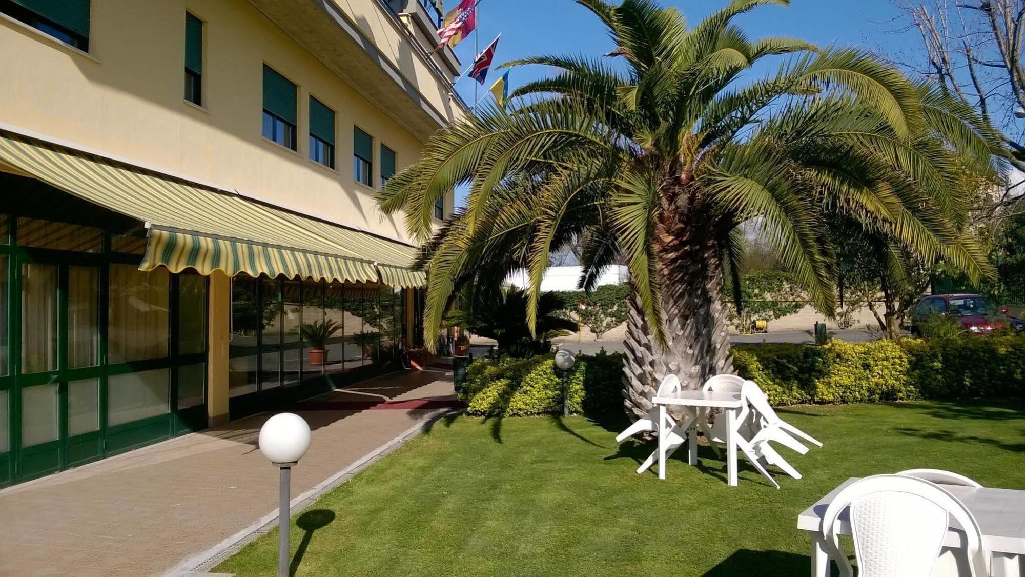 Hotel Laurence Rome Luaran gambar